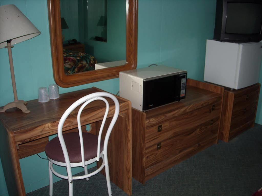 Motel Des Erables Coteau-du-Lac Экстерьер фото